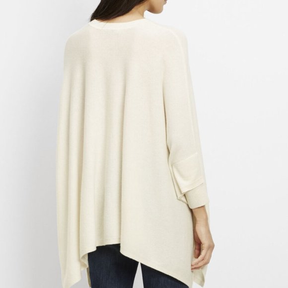 NWOT Vince off-white, oversize, wool-cashmere blend V-neck poncho sweater, XS/S - Picture 2 of 8